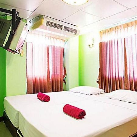 Four Sons Inn Bangkok Kültér fotó